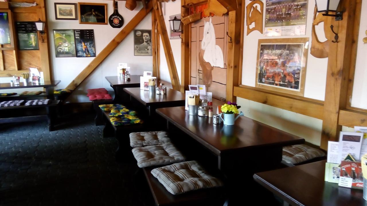 Feherlo Vendeghaz & Restaurant Buk Ngoại thất bức ảnh